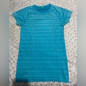 LULULEMON Swiftly Tee